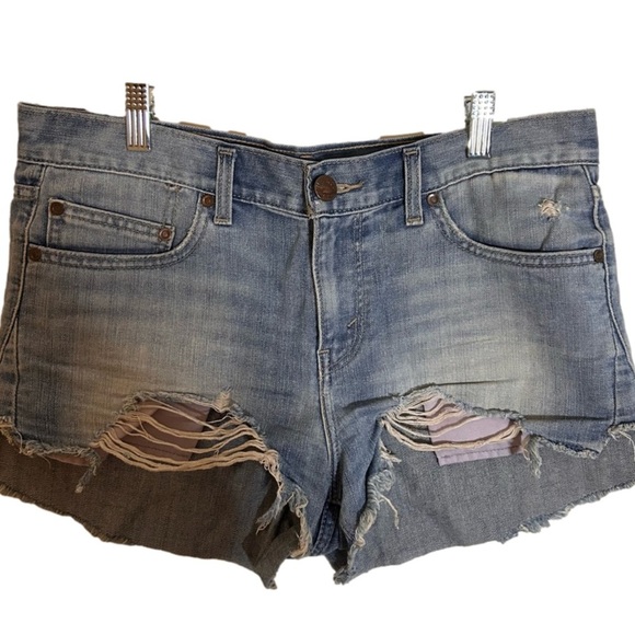 Levi's Pants - Levi’s Women’s Distressed Light Wash Raw Hem Jean Shorts Size 30